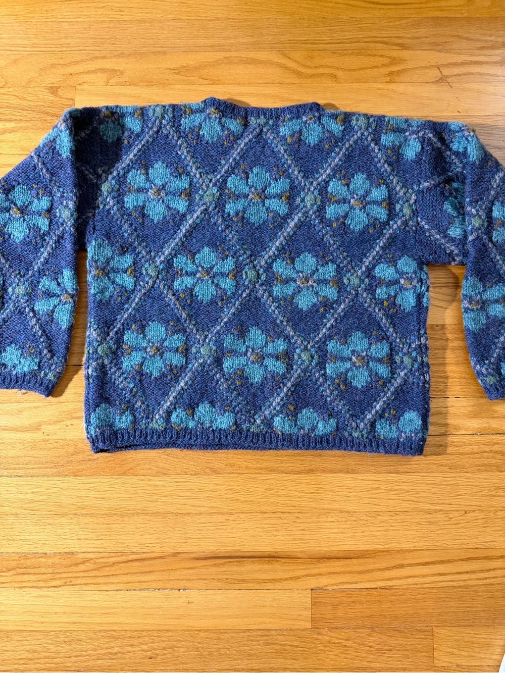 L.L. Bean Wool Vintage Blue Floral Diamond-Pattern Crewneck Sweater - Picture 2 of 5